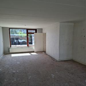 housePhoto