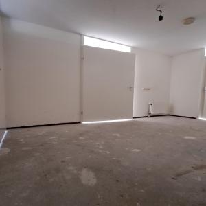housePhoto