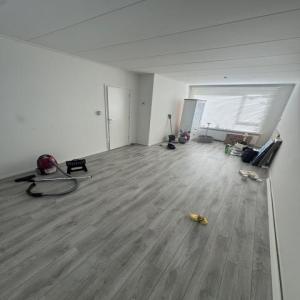 housePhoto