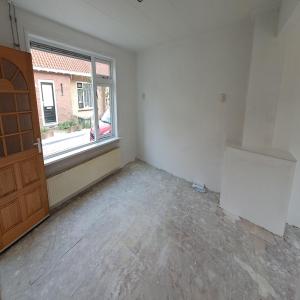 housePhoto
