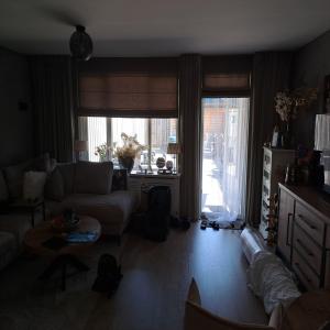 housePhoto
