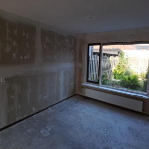 housePhoto