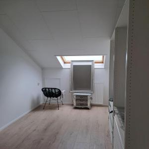 housePhoto