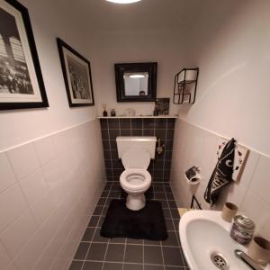 housePhoto