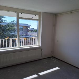 housePhoto
