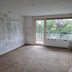housePhoto