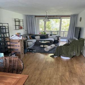housePhoto
