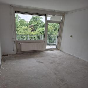 housePhoto