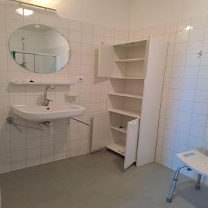 housePhoto