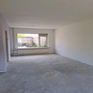 housePhoto