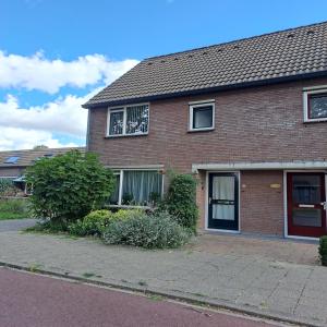 housePhoto