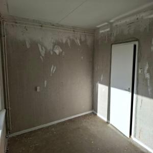 housePhoto