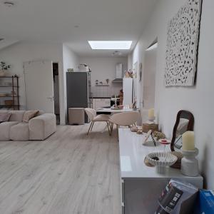 housePhoto