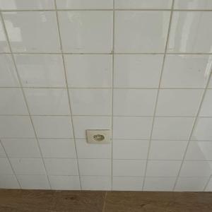 housePhoto