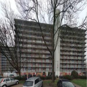 housePhoto