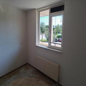 housePhoto