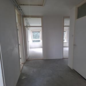 housePhoto