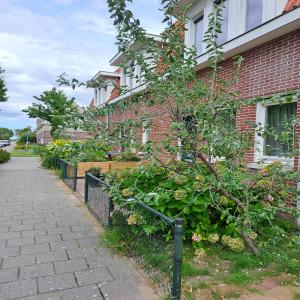 housePhoto