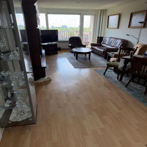 housePhoto