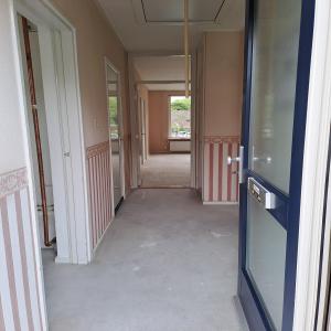 housePhoto