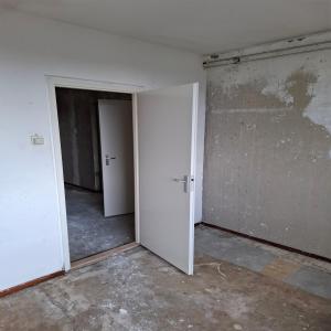 housePhoto
