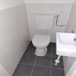 housePhoto