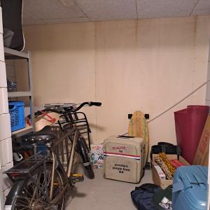 housePhoto