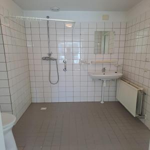 housePhoto