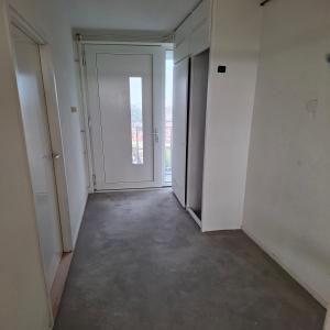 housePhoto