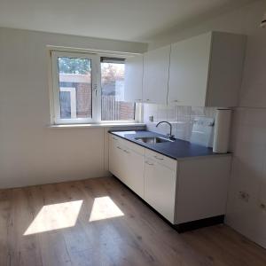 housePhoto