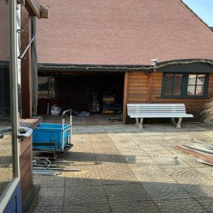 housePhoto
