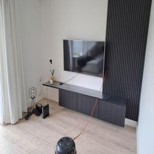 housePhoto