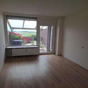 housePhoto