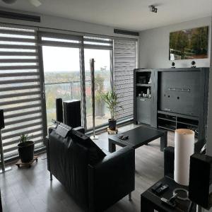 housePhoto