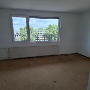housePhoto