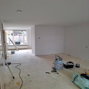 housePhoto
