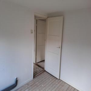 housePhoto