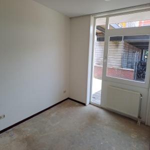 housePhoto