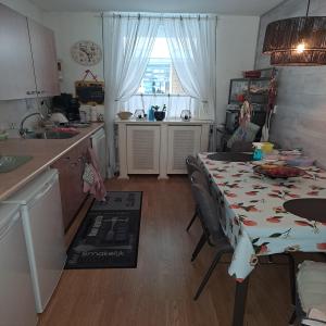 housePhoto