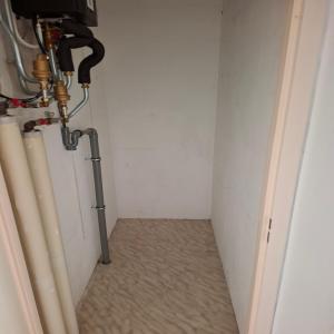 housePhoto