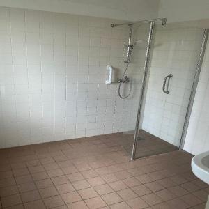 housePhoto