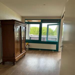 housePhoto