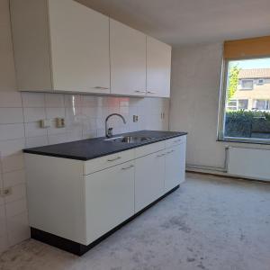 housePhoto