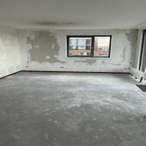 housePhoto