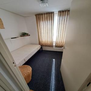 housePhoto