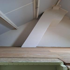 housePhoto