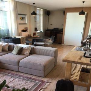 housePhoto