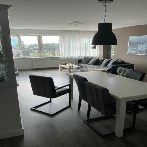 housePhoto