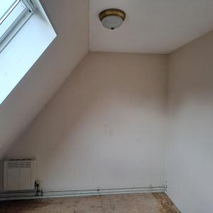 housePhoto