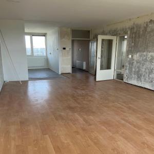 housePhoto